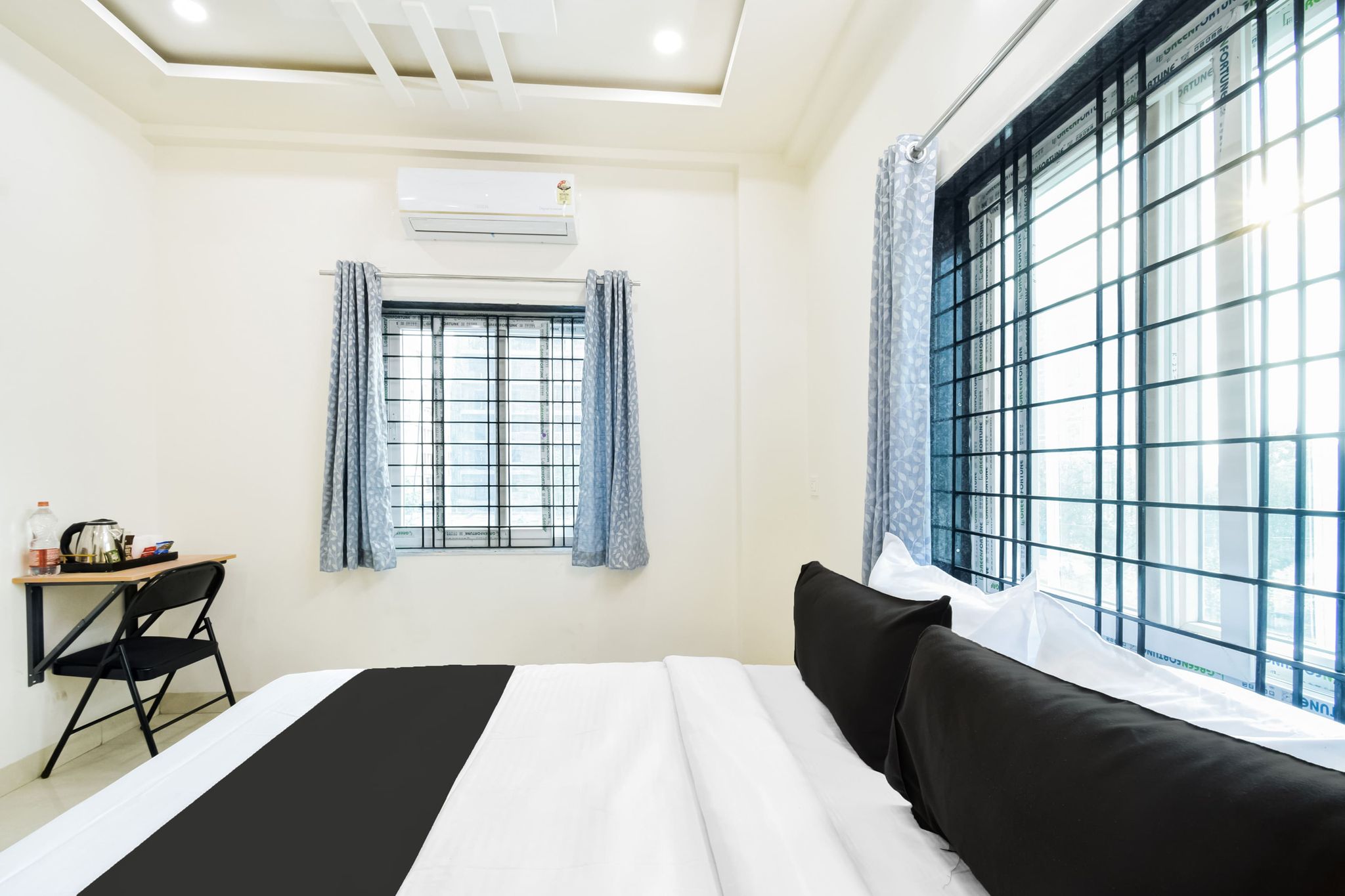 Super Townhouse Kokapet Formerly Aarian Tej Nilayam Classic 3