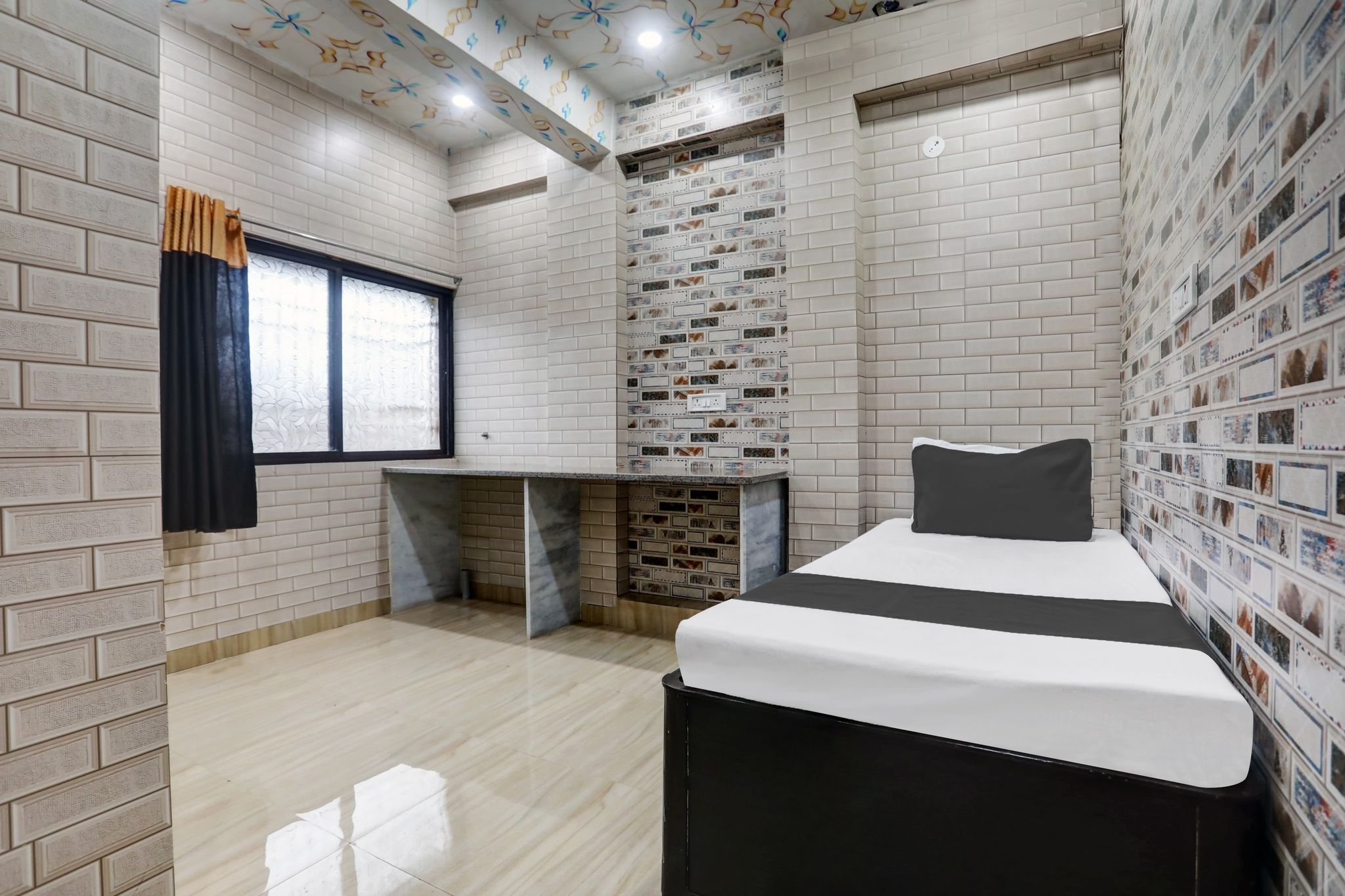 Hotel O Kailash Mansarovar