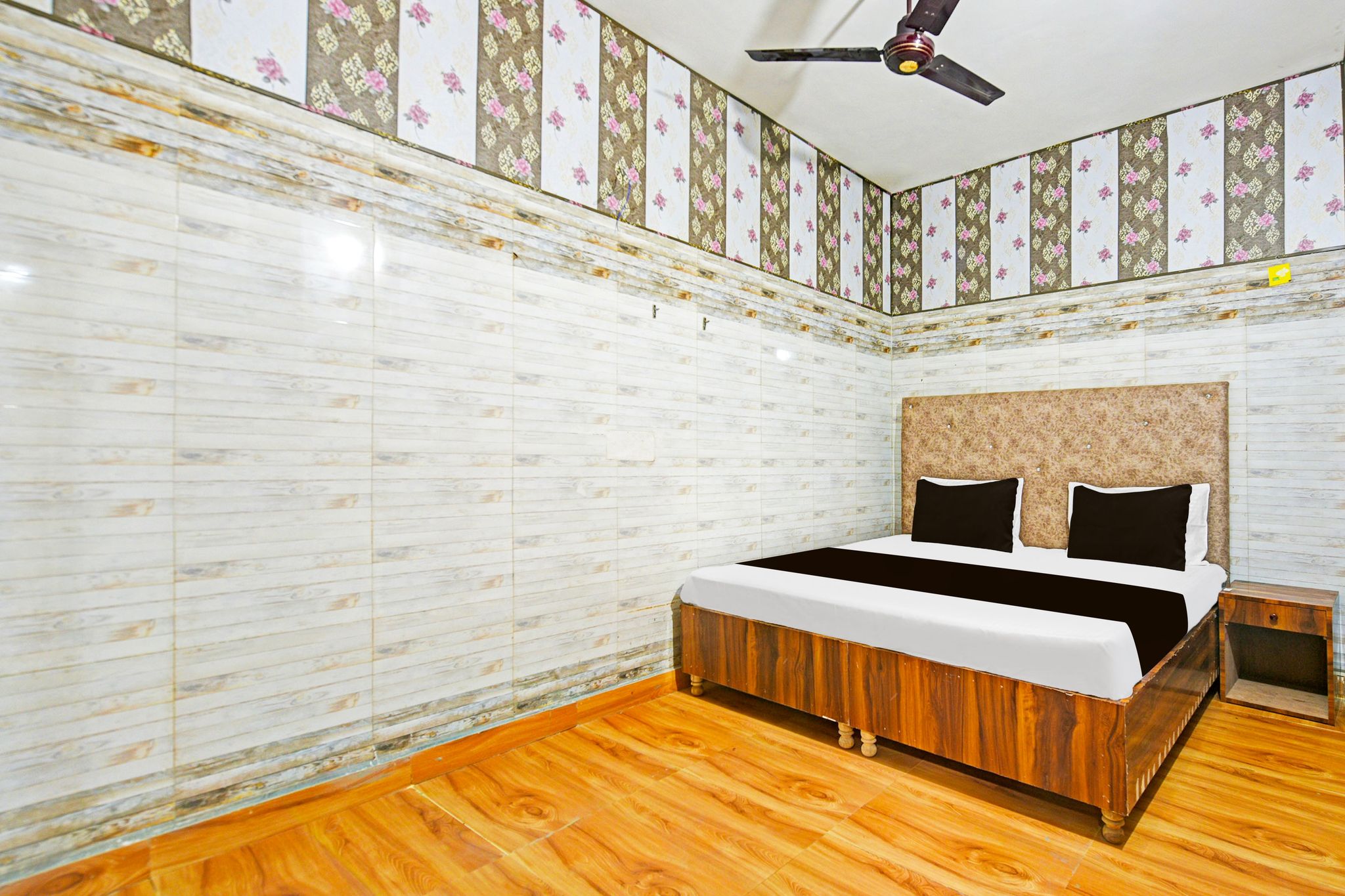 Hotel O HR 07 Classic 10