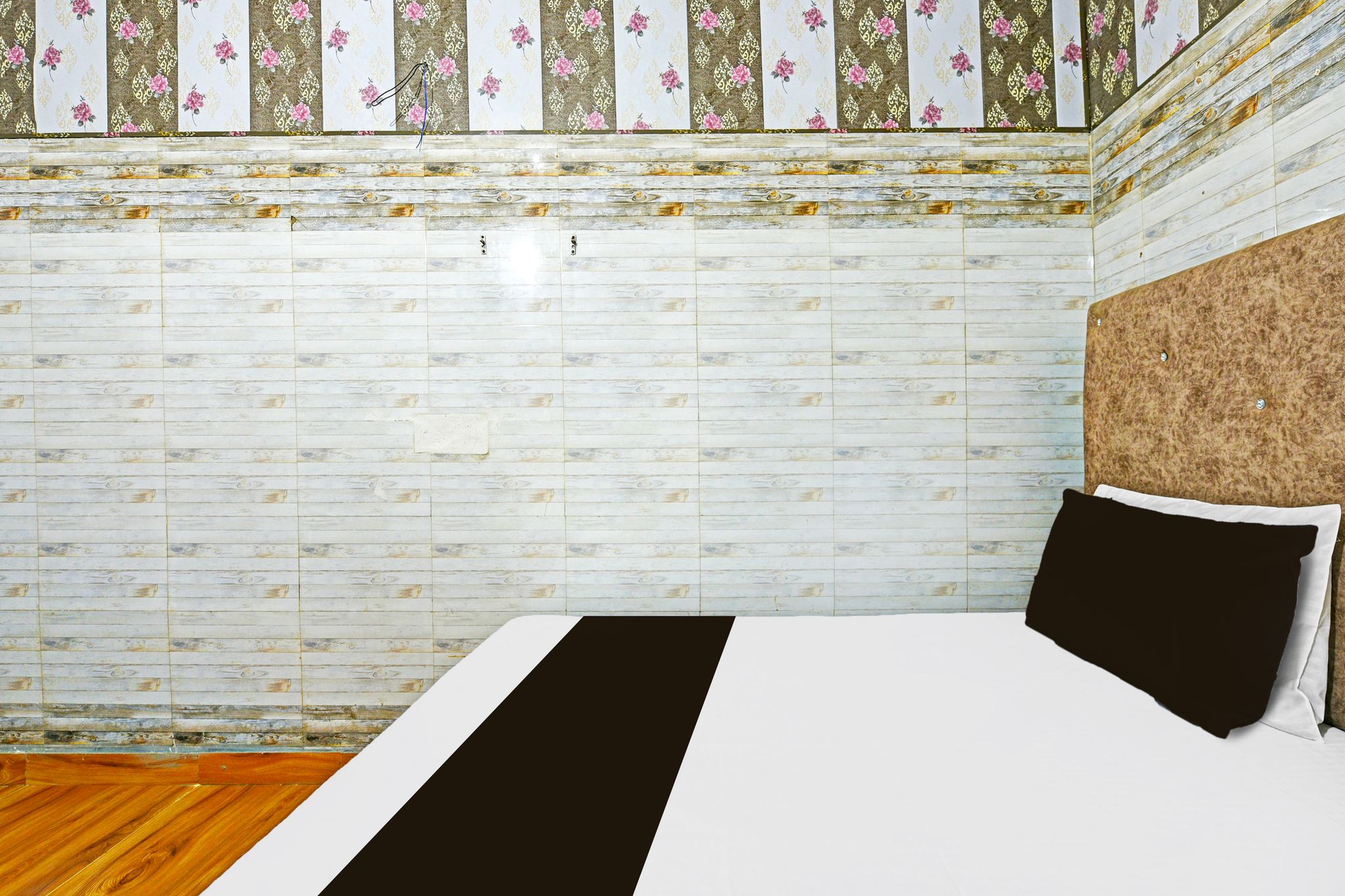 Hotel O HR 07 Classic 15