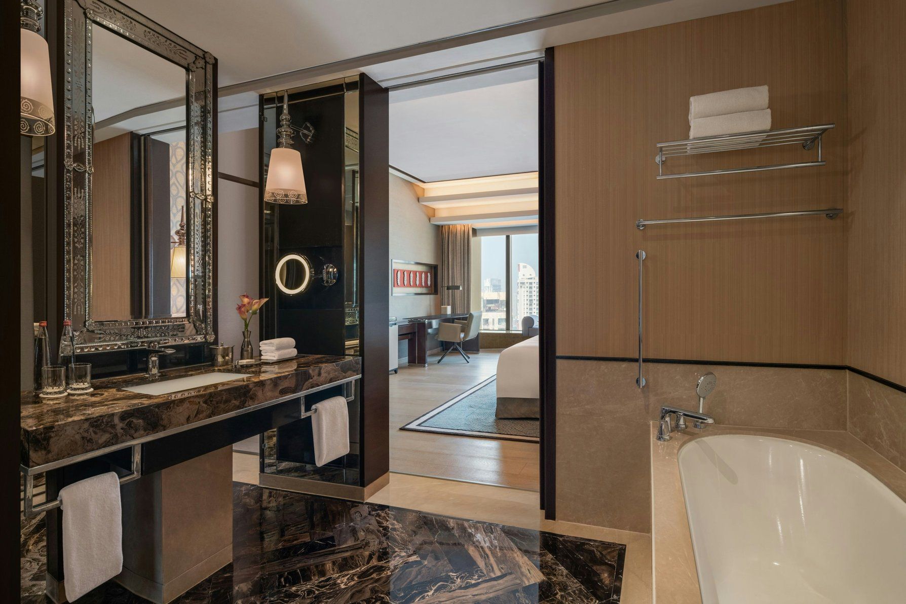 Signature Large Room Bathroom.