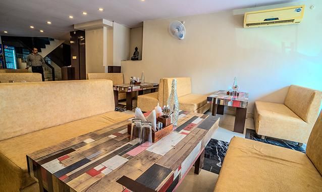 Food & Dining