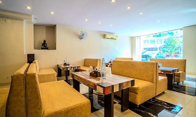 Food & Dining
