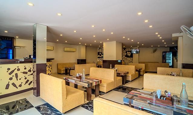 Food & Dining