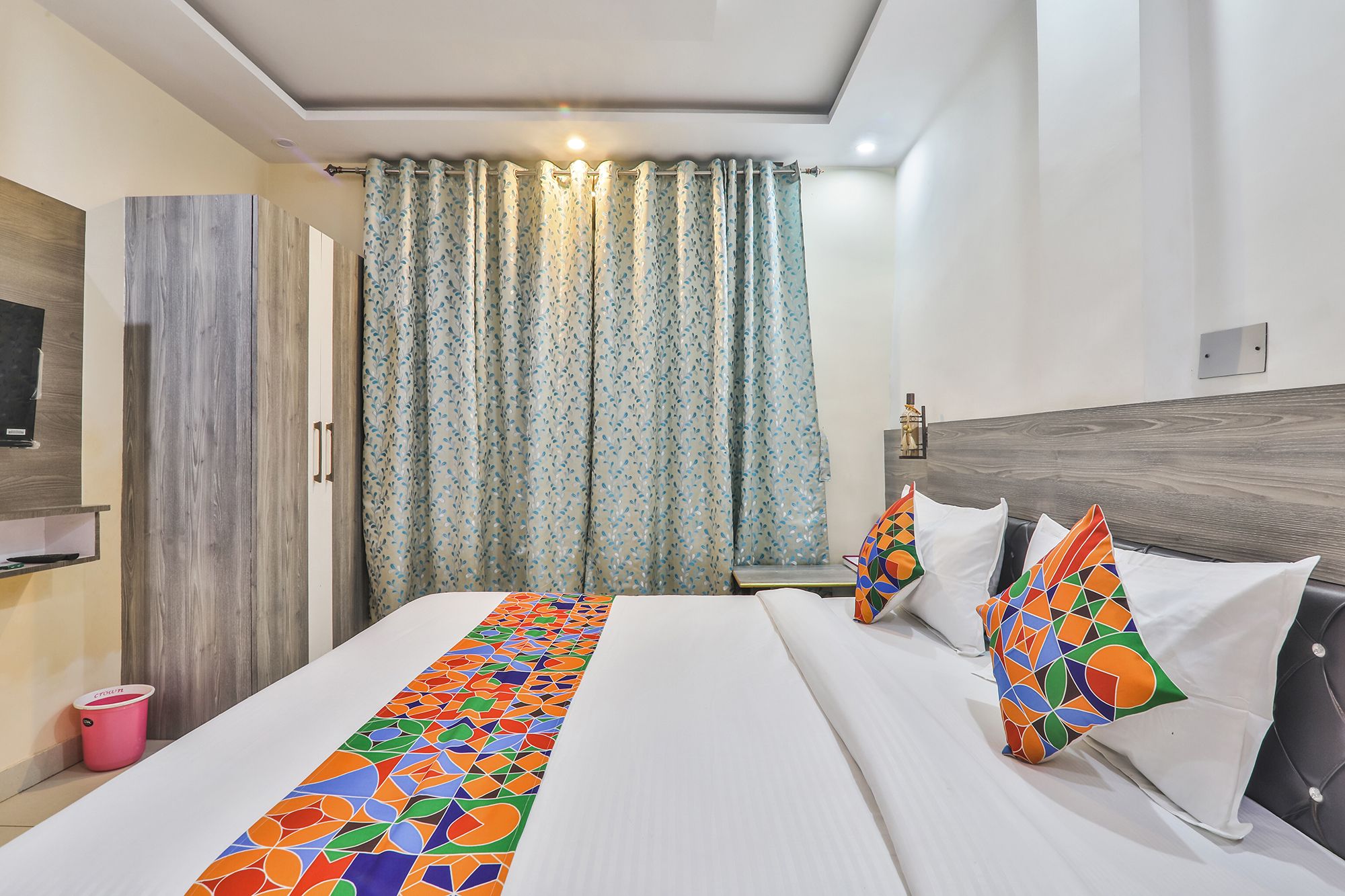 FabHotel LS Grand Deluxe Room