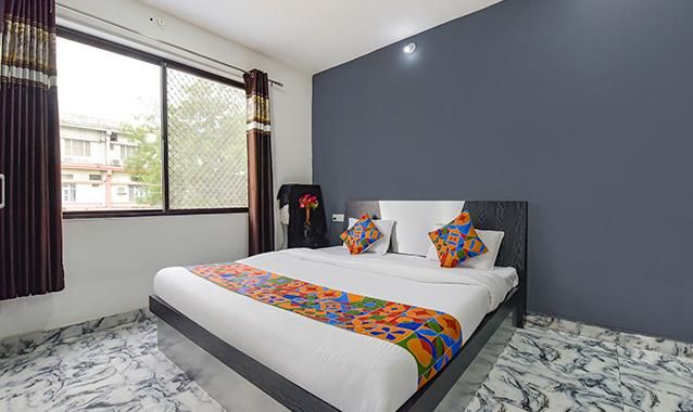 FabHotel Soni Palace Deluxe Room