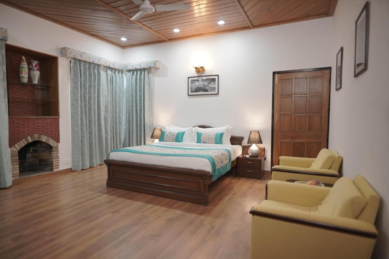 Premium Room With Private Terrace and Valley view