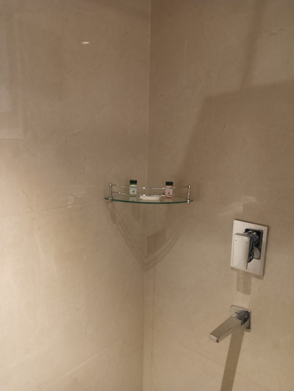 Best Western Swaran Superior King Room 12