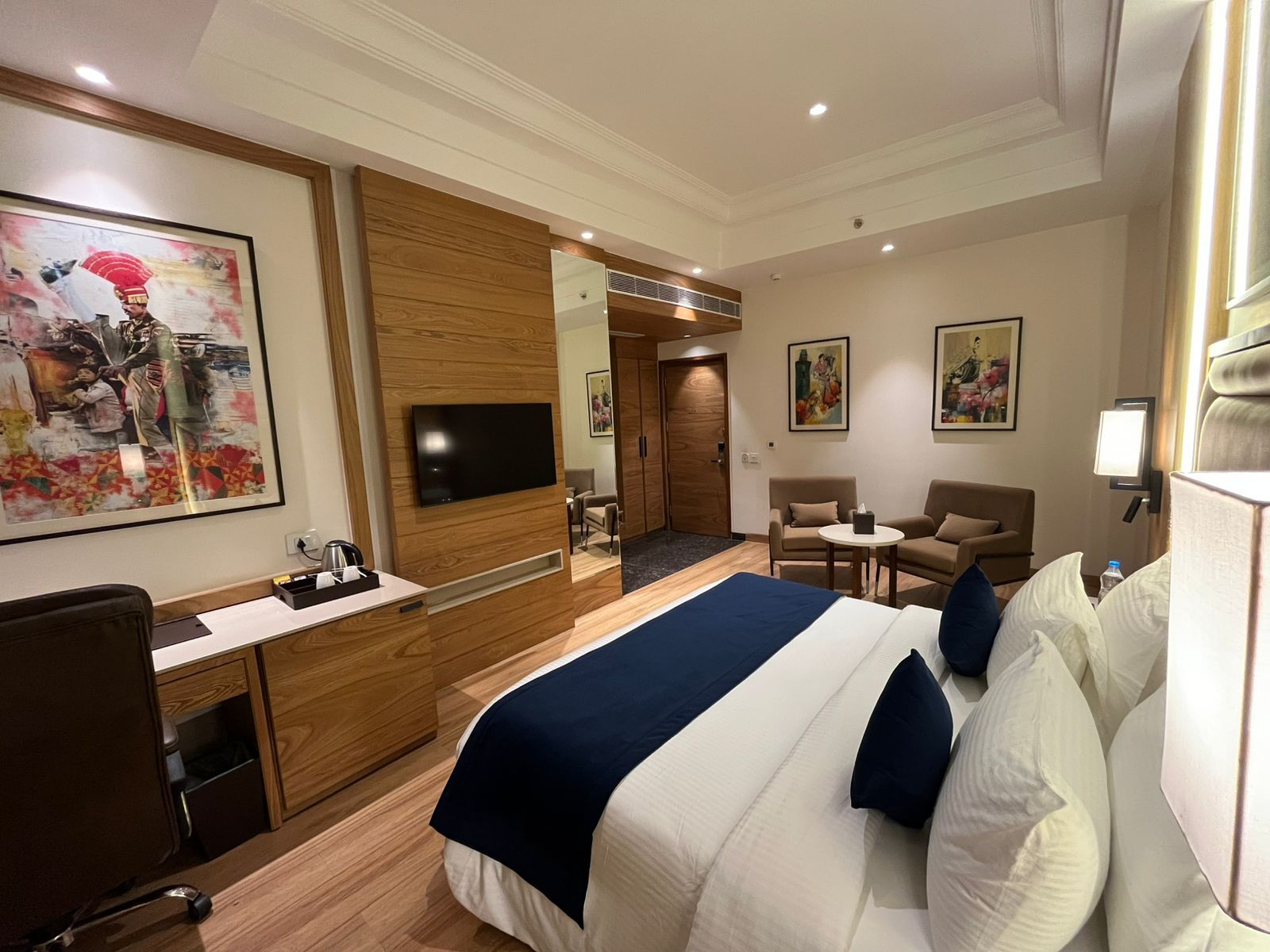Best Western Swaran Superior King Room