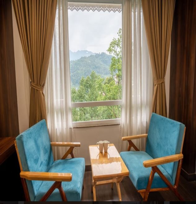 PREMIUM MOUNTAIN VIEW ROOM