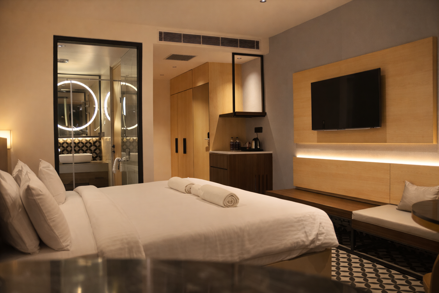 Hotel Four Natives EXECUTIVE ROOM 3