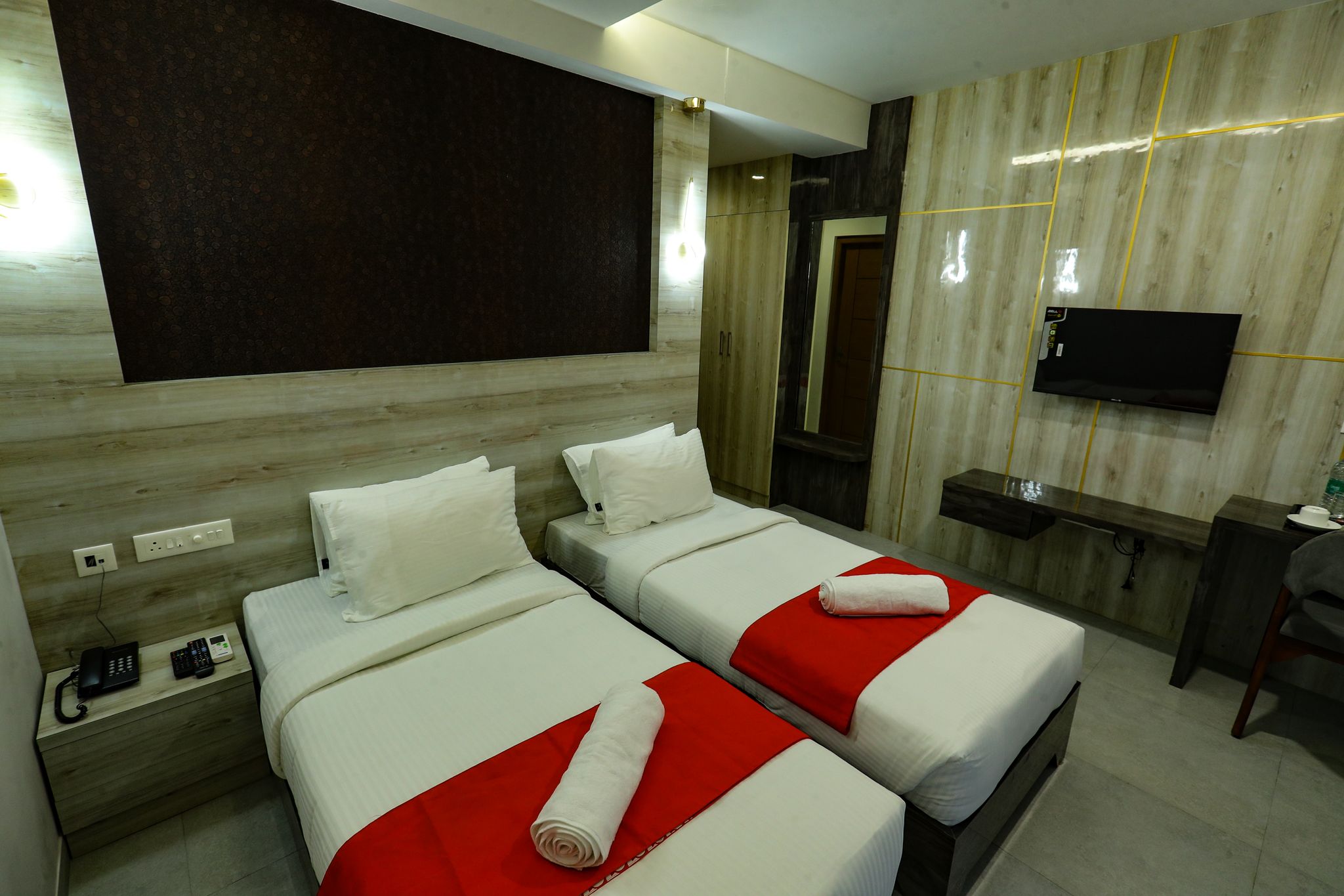  D Luxe Hotel CLASSIC AC ROOOM