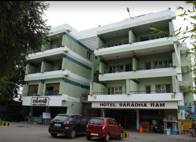  Hotel Saradharam