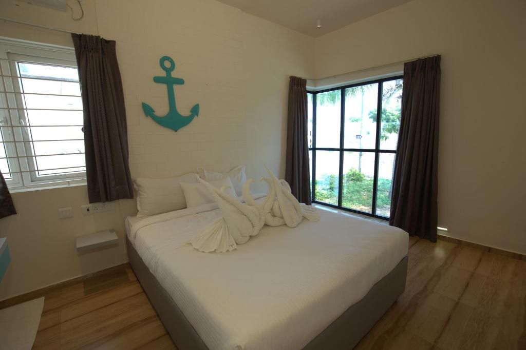 Swimming Pool Villa
