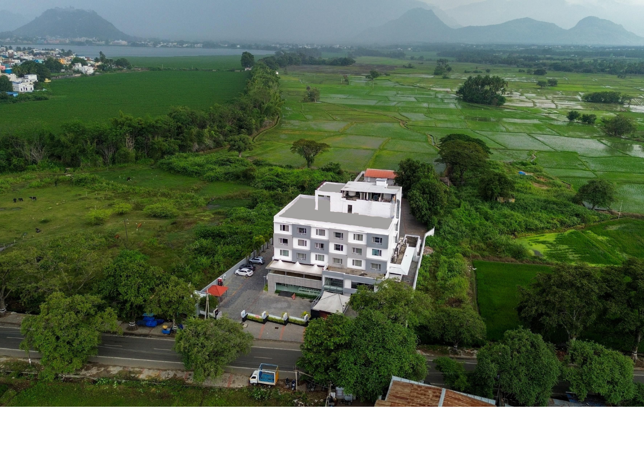 Hotel Visakka Palani