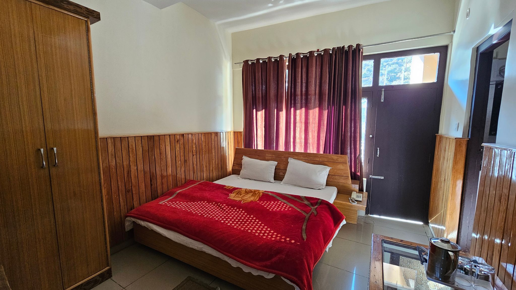 Hotel Bala Paradise Super Double Deluxe Room 4