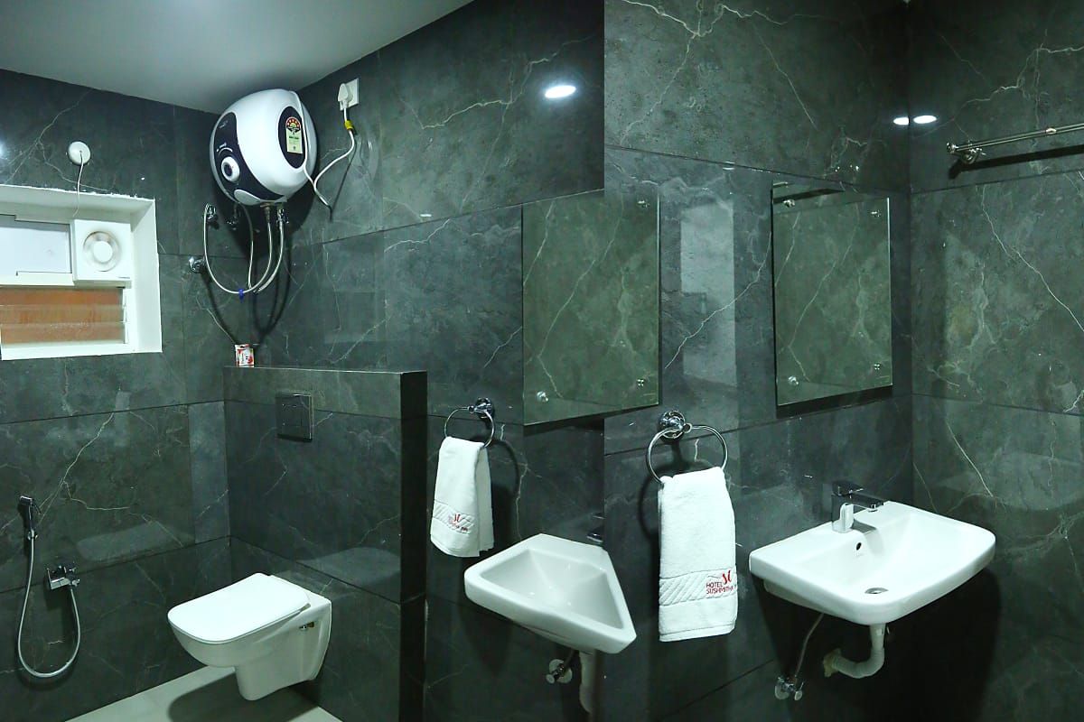 Hotel Sushmitha Inn Executive Room 3