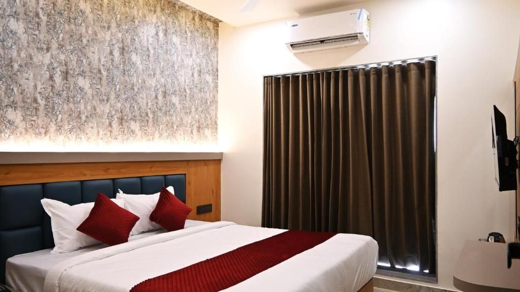 Deluxe Double Bed Room