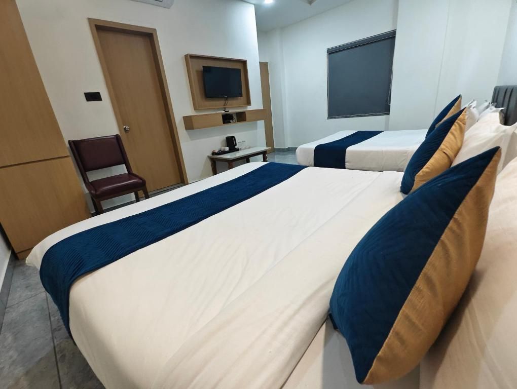 Deluxe Double Bed Room