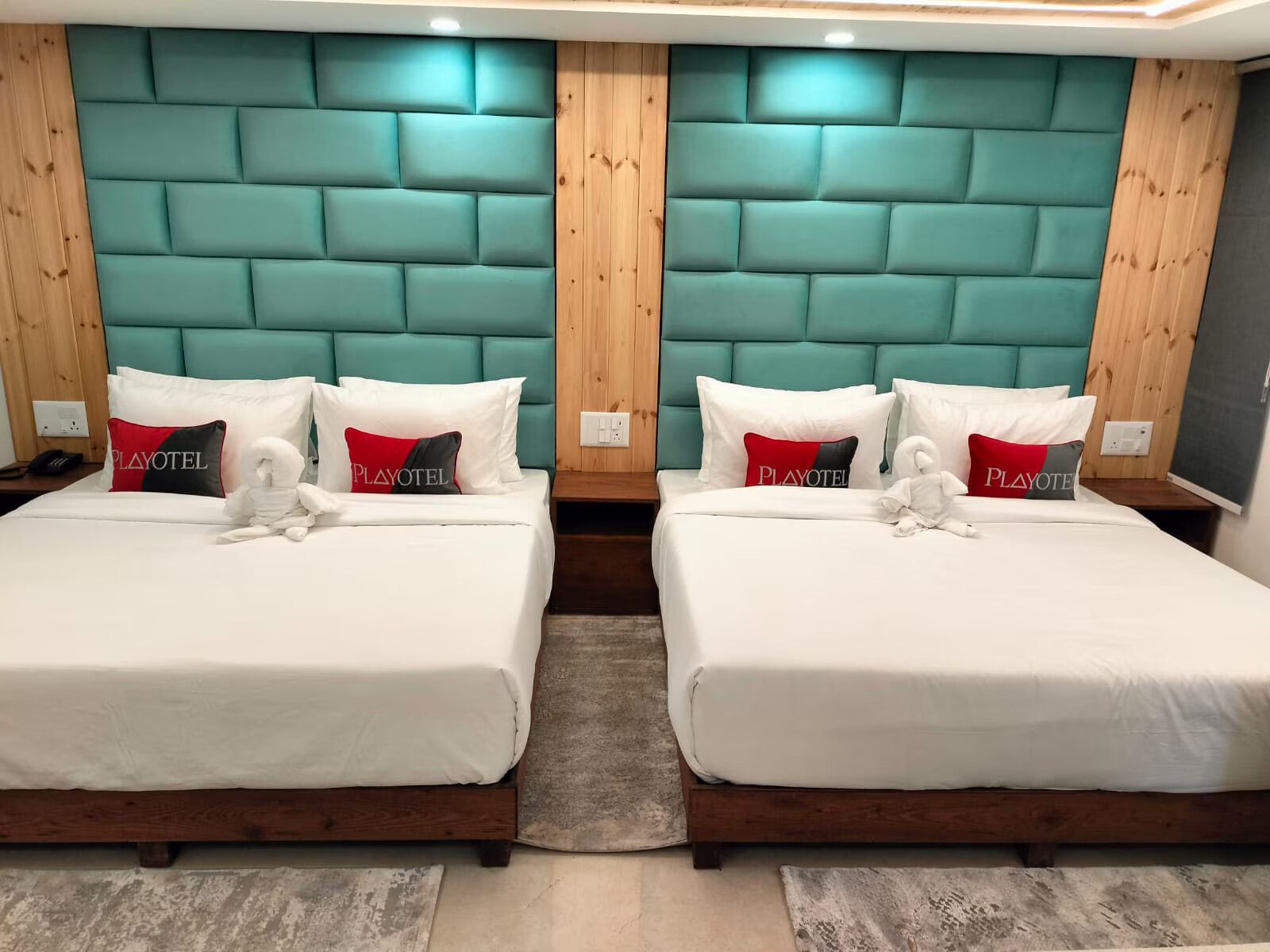 PLAY SUITE- 2 KING BED