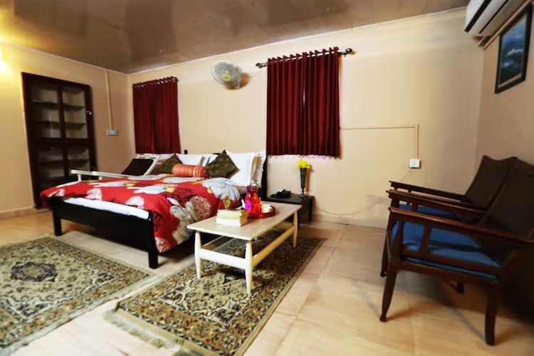 Suite Room