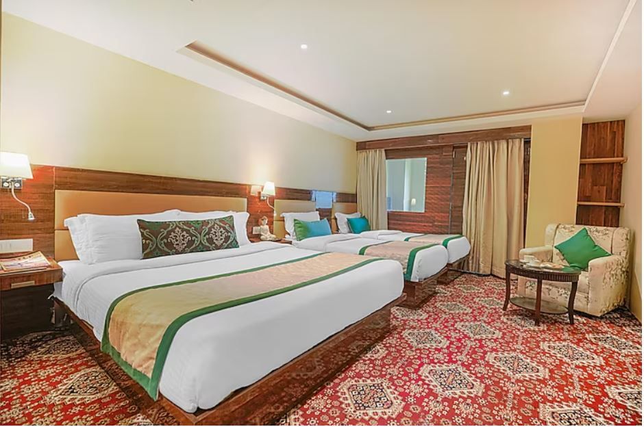 FAMILY VALLEY VIEW ROOM