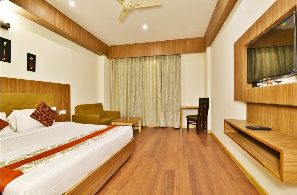 Mars Resort Manali (A Unit of UPPRISE GROUP) Luxury Room 2