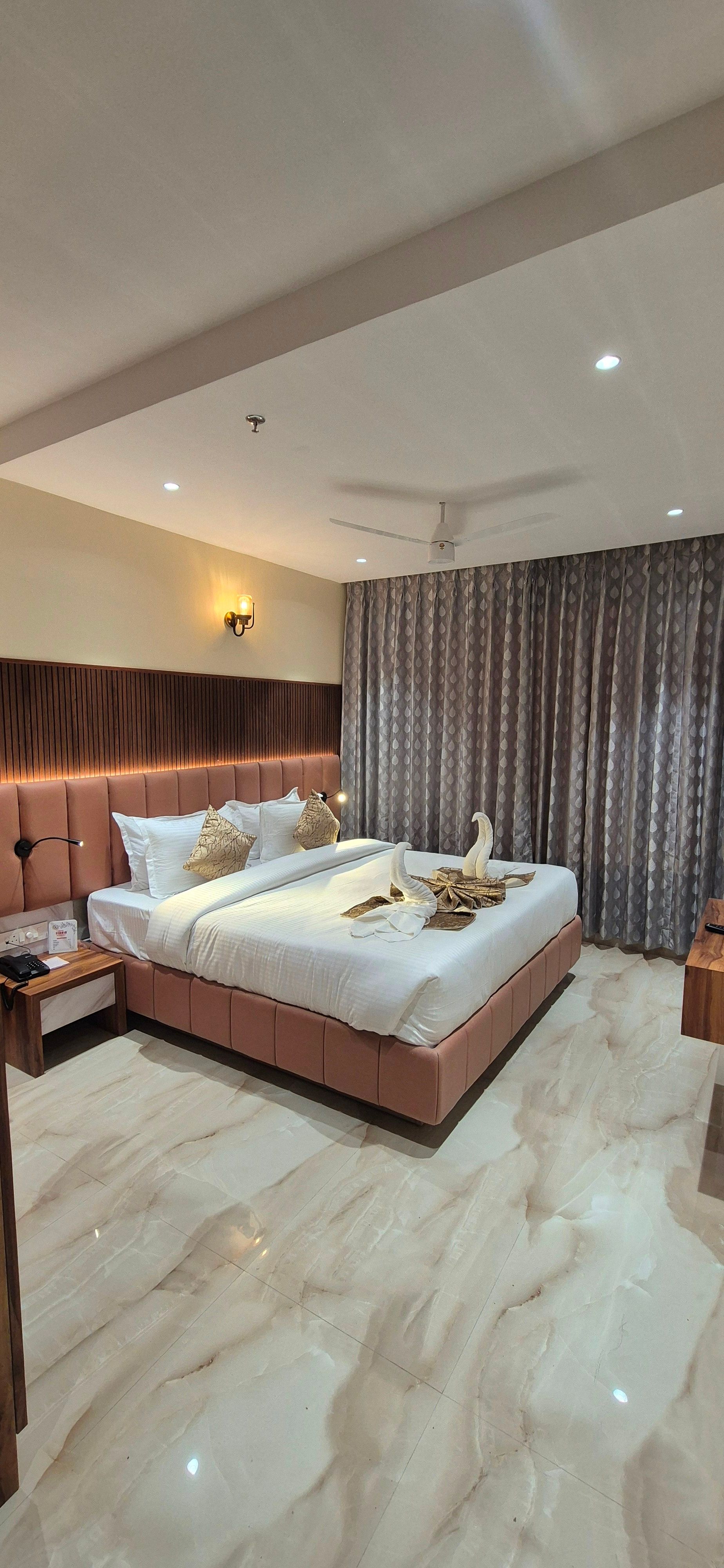 Hotel Vishwam Residency Deluxe 2