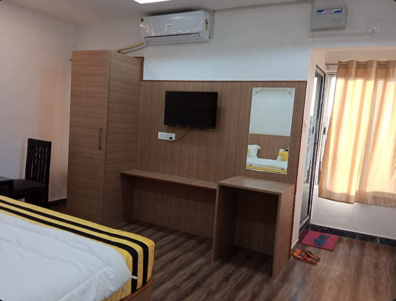 Hotel Daksh Gold Room 4