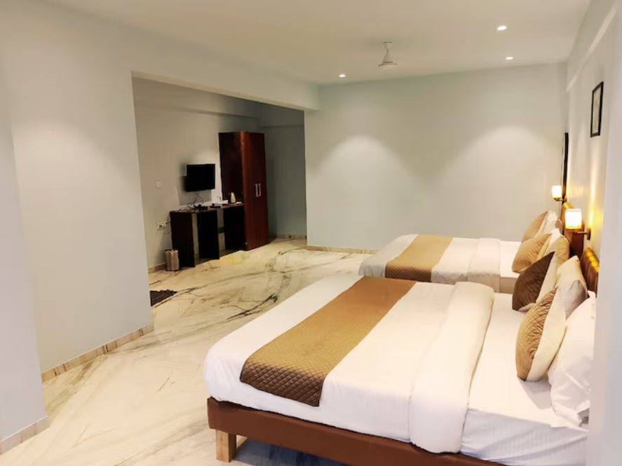 Misty Blues Resort & Villas Family Room with 2 Double Bed 2