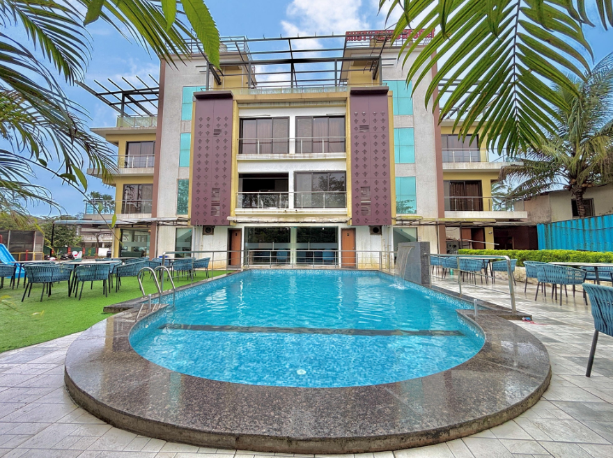 Misty Blues Resort & Villas