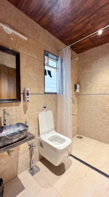 4 BHK Villa with Swimming Pool