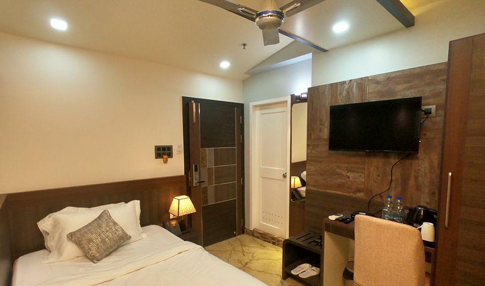 Hotel Pearl Heights Deluxe Double 3