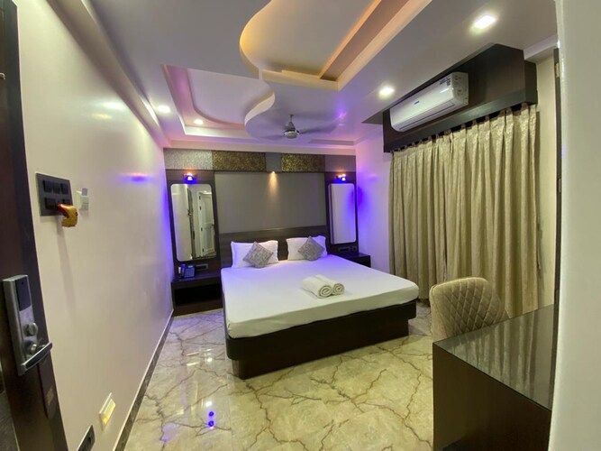 Hotel Pearl Heights Deluxe Double 2