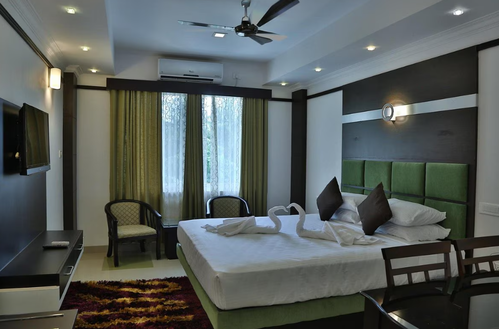 Deluxe AC Room