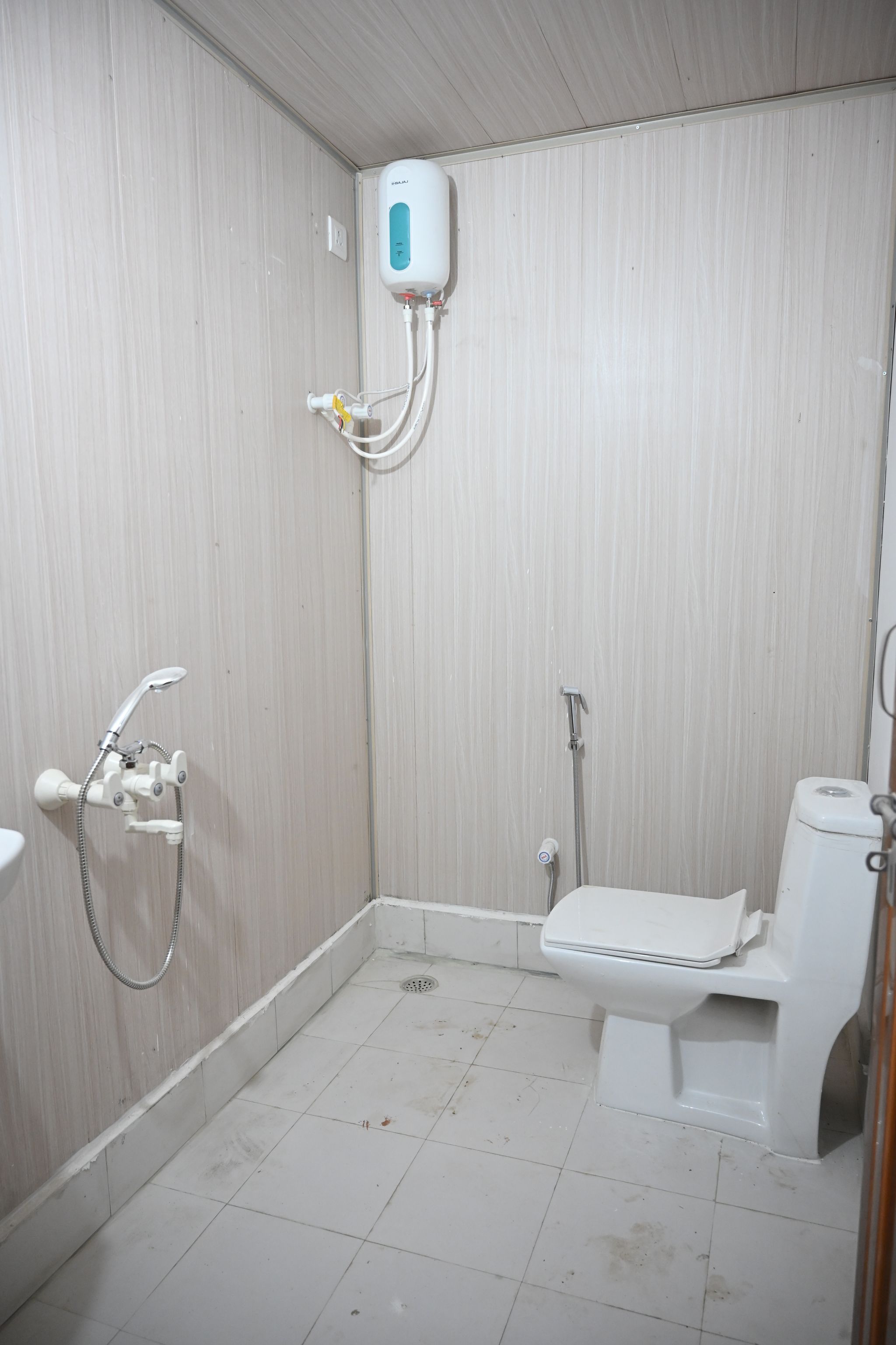 Triveni Sangam Hotels And Resorts Deluxe Wooden Cottage 4