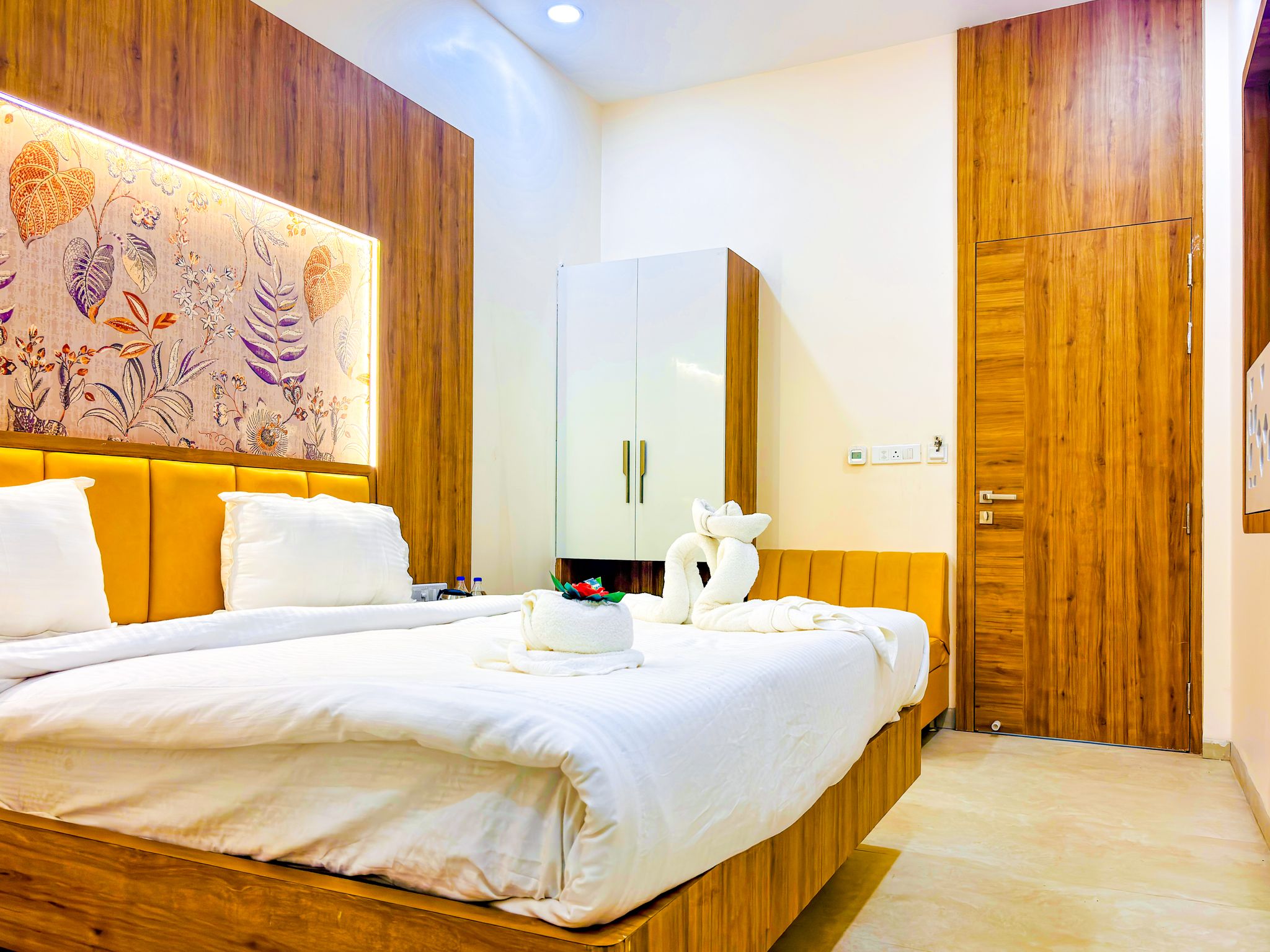 Hotel Vatika Inn King Room With Garden View Room 7