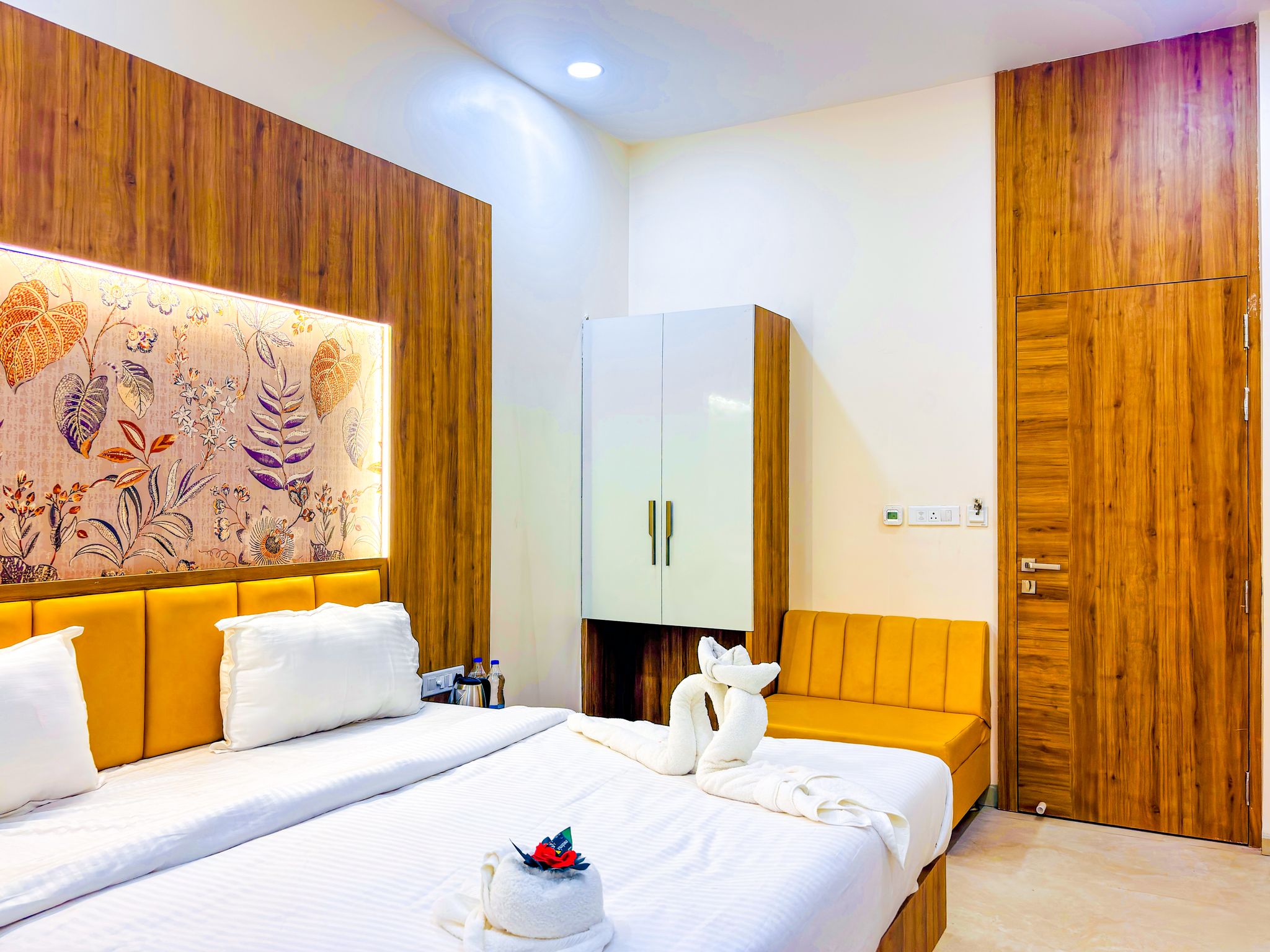 Hotel Vatika Inn King Room With Garden View Room 4