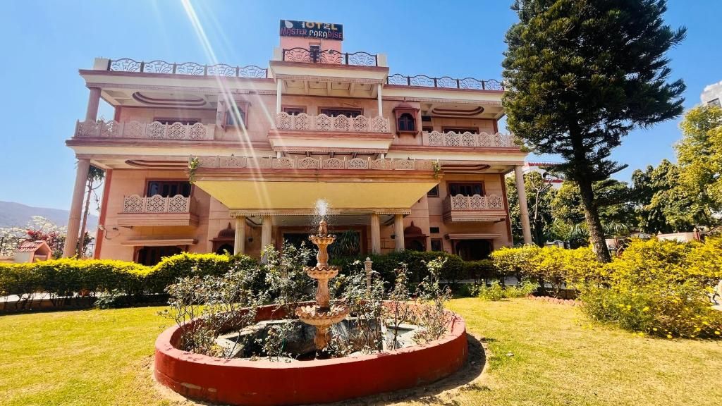 Hotel Master Paradise