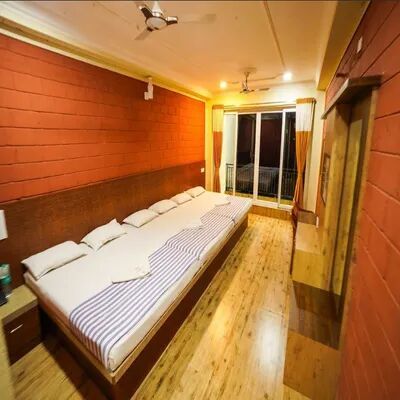 Hotel Parijatha Inn 3 OCCUPANCY AC 3