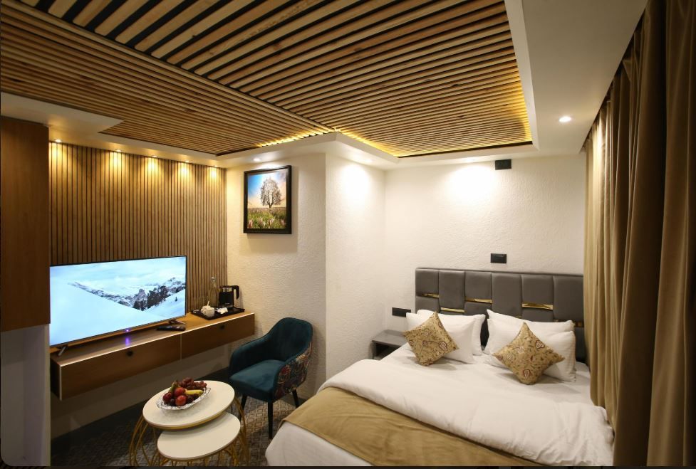 Ahmed Residency Srinagar Deluxe Room 2