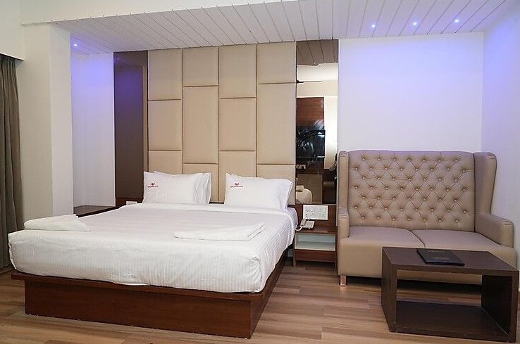 Suite Room - Breakfast Included