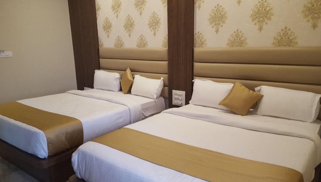 Luxury King Four Person Bedroom