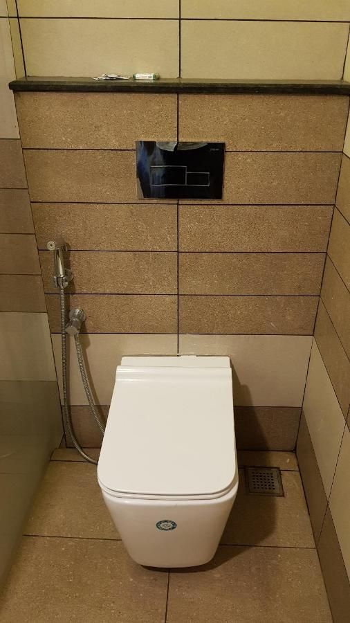 Hotel Uc Plaza Executive AC ROOM WITH BALCONY 4