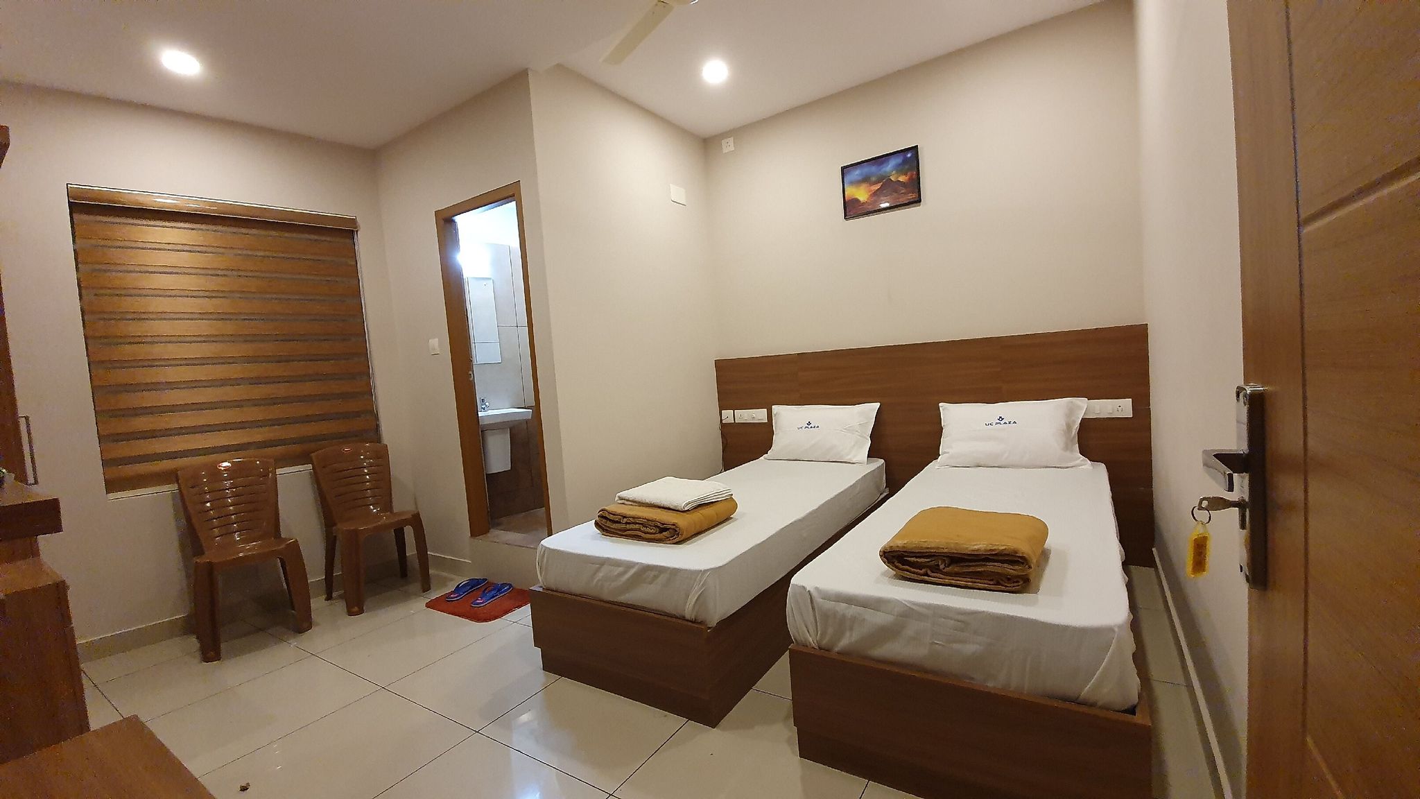 Hotel Uc Plaza PREMIUM AC ROOM WITH BALCONY 5