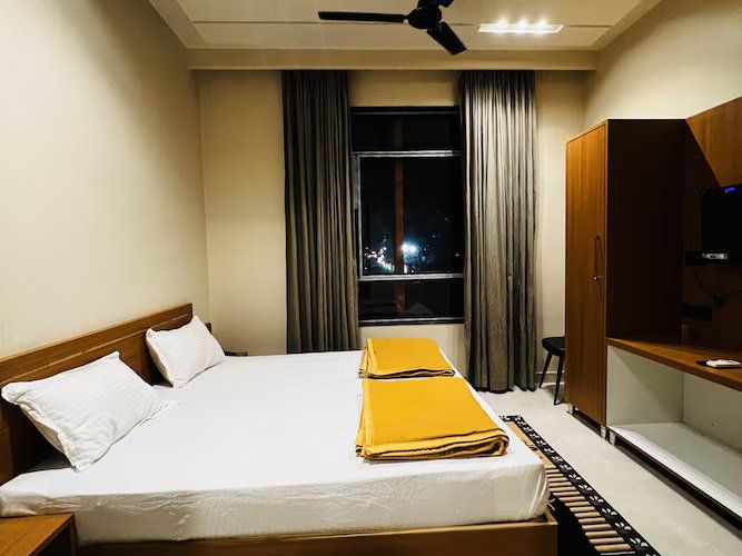 The Tri Arrow Standard Room 2