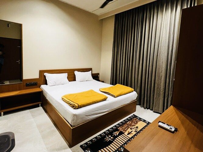 The Tri Arrow Standard Room