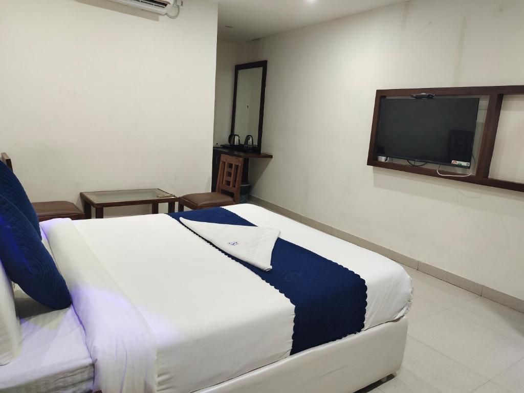 Deluxe Luxurious Air-conditioning