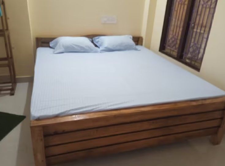 Deluxe AC Room