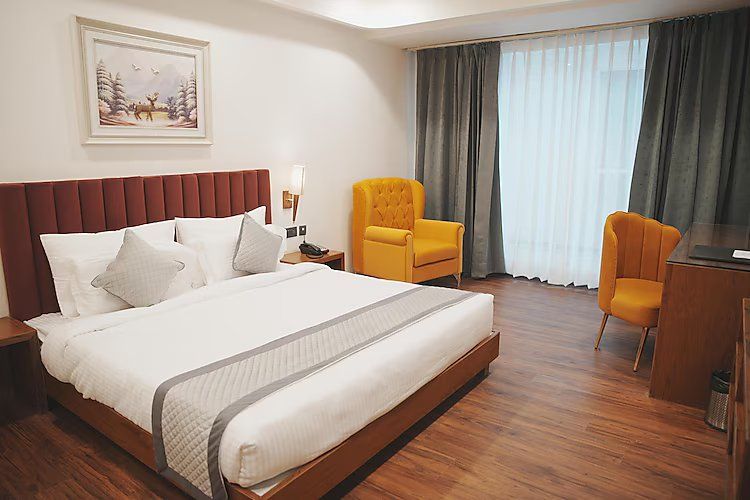 Superior King Room